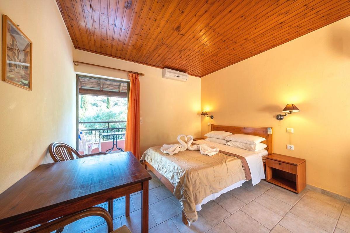 Mimosa Apartments With Pool Paleokastritsa Exterior foto